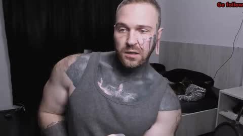 Snapshot of master_oil chatting on 02-15-26, 10:28 Huge Alex online show from 02-15-26, 10:28