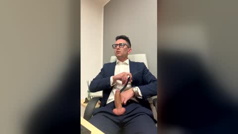 Master Boss online show from 04-21-26, 11:49