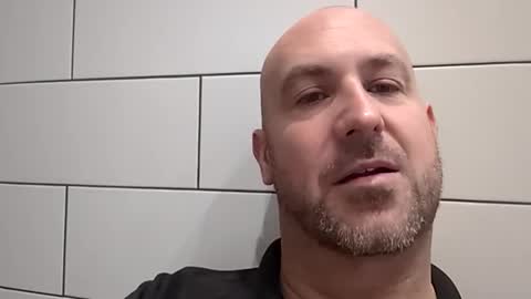 Bob online show from 11-27-25, 10:06