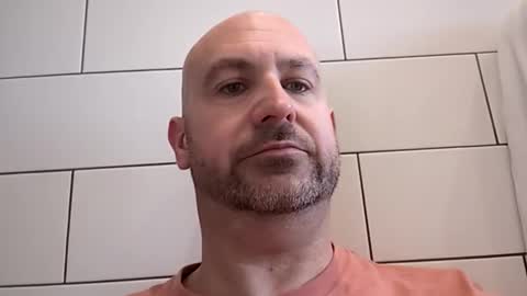 Snapshot of masterclass69er chatting on 04-08-26, 12:27 Bob online show from 04-08-26, 12:27