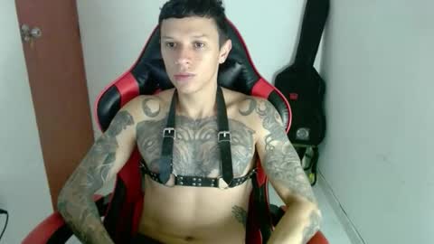 Snapshot of masterdave7 chatting on 11-15-25, 10:56 Dave online show from 11-15-25, 10:56