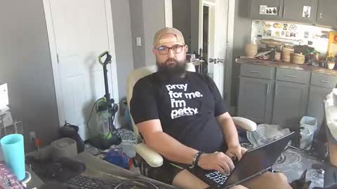 Snapshot of masterdurt chatting on 03-08-26, 02:10 The Big Duurty online show from 03-08-26, 02:10