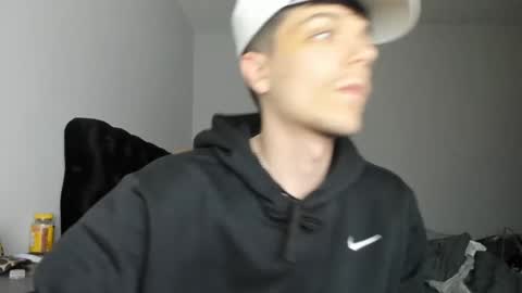 Snapshot of masterjizz1_0 chatting on 12-18-24, 05:15 masterjizz1_0 online show from 12-18-24, 05:15