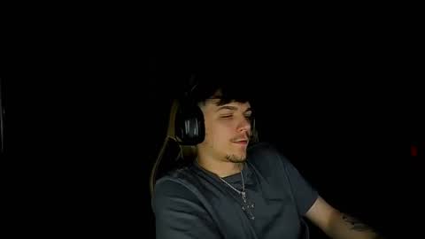 Snapshot of masterjizz1_0 chatting on 10-22-25, 05:52 masterjizz1_0 online show from 10-22-25, 05:52