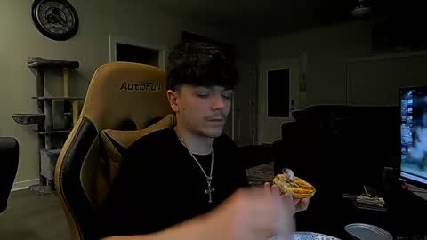 Snapshot of masterjizz1_0 chatting on 11-04-25, 06:01 masterjizz1_0 online show from 11-04-25, 06:01