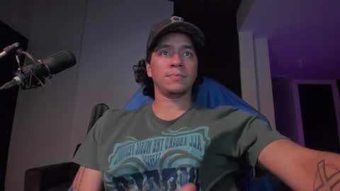 Snapshot of masterjuanc chatting on 12-03-24, 12:13 Juan Independent Model online show from 12-03-24, 12:13