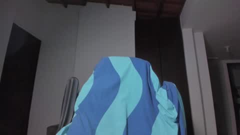 Snapshot of masterjuanc chatting on 01-22-25, 02:15 Juan Independent Model online show from 01-22-25, 02:15