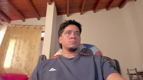 Juan Independent Model online show from 06-26-26, 08:46