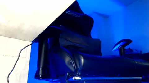 Snapshot of masterjustin888 chatting on 07-01-26, 01:40 Justin online show from 07-01-26, 01:40
