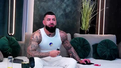 masterkingofmuscle online show from 01-22-25, 06:31