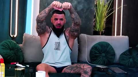 masterkingofmuscle online show from 02-05-25, 07:07