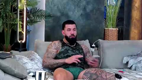 masterkingofmuscle online show from 11-19-25, 09:42