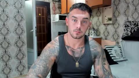 Snapshot of mastermusclejon chatting on 09-23-25, 08:01 Jon online show from 09-23-25, 08:01