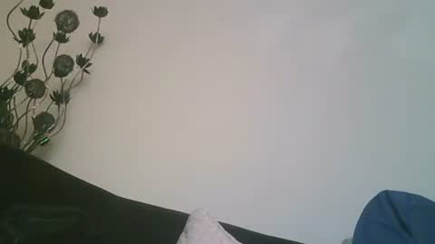 Snapshot of masterpapasit0 chatting on 10-20-25, 06:58 masterpapasit0 online show from 10-20-25, 06:58