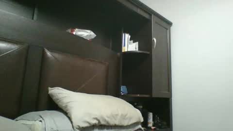 Snapshot of masterppp69 chatting on 10-14-25, 05:08 MASTERPPP online show from 10-14-25, 05:08