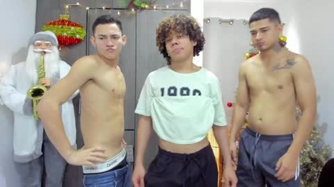 Team Cris Darwin- Fernando- Stiven- David online show from 12-24-24, 02:33
