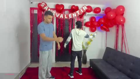 Snapshot of masters_sexx chatting on 02-12-26, 11:27 Team Cris Darwin- Fernando- Stiven- David online show from 02-12-26, 11:27