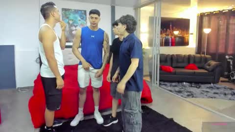 Snapshot of masters_sexx chatting on 02-27-26, 11:43 Team Cris Darwin- Fernando- Stiven- David online show from 02-27-26, 11:43