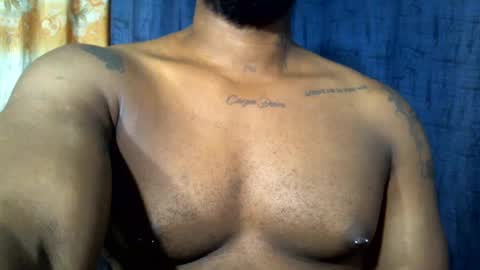 Snapshot of mastershow69 chatting on 01-15-25, 03:33 camilo online show from 01-15-25, 03:33