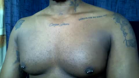 Snapshot of mastershow69 chatting on 02-09-25, 01:14 camilo online show from 02-09-25, 01:14