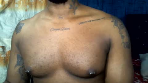 Snapshot of mastershow69 chatting on 02-14-25, 05:14 camilo online show from 02-14-25, 05:14