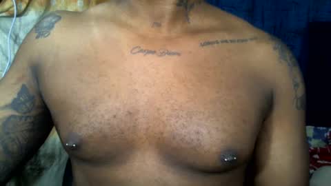 Snapshot of mastershow69 chatting on 02-16-25, 01:25 camilo online show from 02-16-25, 01:25