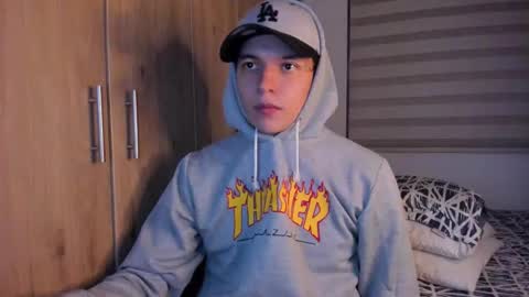 mastrangelo_x online show from 09-24-25, 04:05