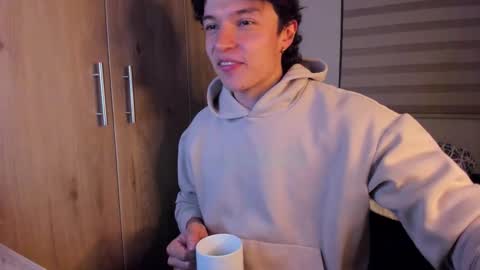 mastrangelo_x online show from 10-29-25, 03:20