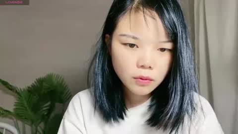 SuSu online show from 10-20-25, 04:24