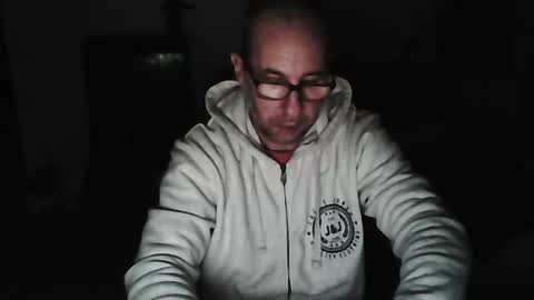 Snapshot of mat11efou chatting on 01-11-25, 03:02 mat11efou online show from 01-11-25, 03:02