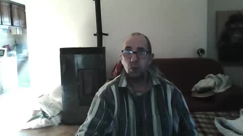 Snapshot of mat11efou chatting on 01-18-25, 12:57 mat11efou online show from 01-18-25, 12:57