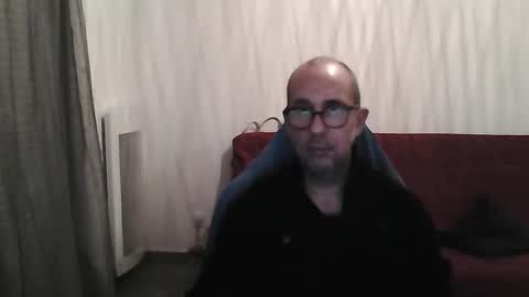 mat11efou online show from 10-17-25, 06:32