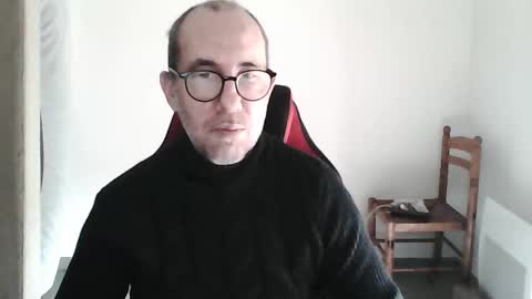 Snapshot of mat11efou chatting on 03-03-26, 11:05 mat11efou online show from 03-03-26, 11:05