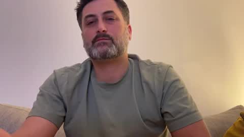 Snapshot of mat_johof chatting on 03-10-25, 11:38 mat_johof online show from 03-10-25, 11:38