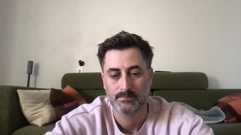 Snapshot of mat_johof chatting on 11-04-25, 03:11 mat_johof online show from 11-04-25, 03:11