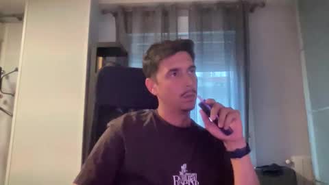 Aaron online show from 09-30-25, 05:40