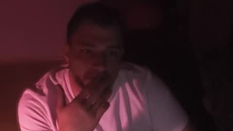 Lucas online show from 05-12-26, 11:46
