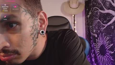 Mateo online show from 11-07-25, 01:38