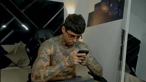 mateo_dilucajs1 online show from 02-01-26, 09:35