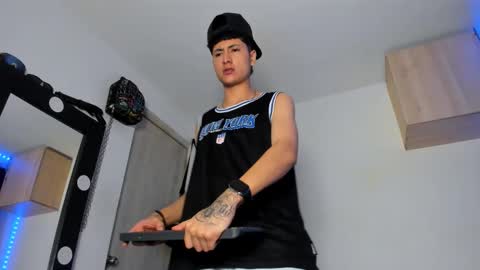 mateo_escobar online show from 09-09-25, 04:12