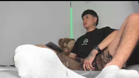 mateo_escobar online show from 03-26-26, 01:11