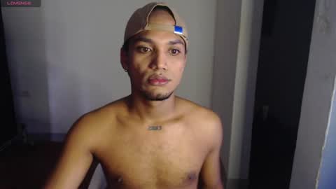 Snapshot of mateo_nick chatting on 06-23-26, 07:12 Mateo and Noah online show from 06-23-26, 07:12