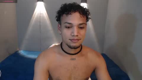 Snapshot of mateo_nick chatting on 07-01-26, 11:01 Mateo and Noah online show from 07-01-26, 11:01