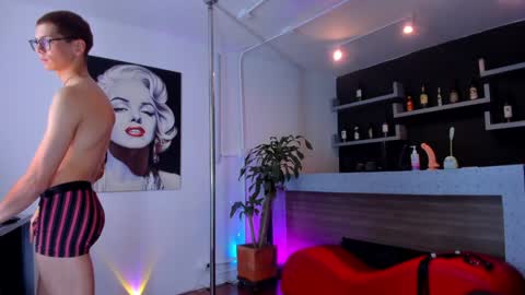 Mateo online show from 02-08-25, 05:08
