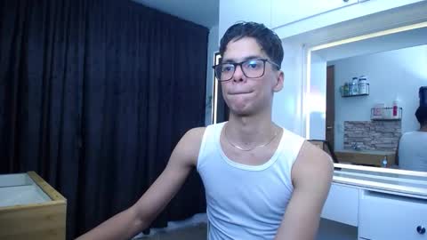 Mateo online show from 09-21-25, 05:42