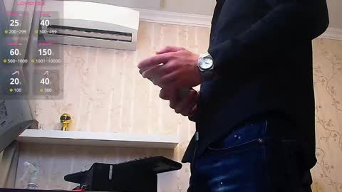 Snapshot of mateobenjamin chatting on 10-19-25, 05:19 MateoBenjamin online show from 10-19-25, 05:19