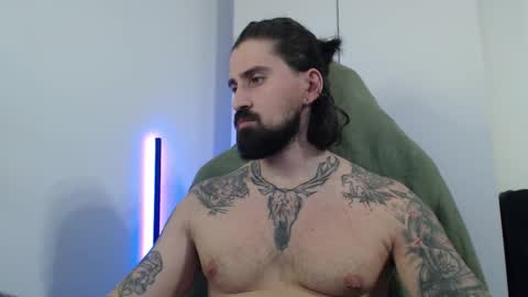 mateohalifa online show from 10-31-25, 05:36