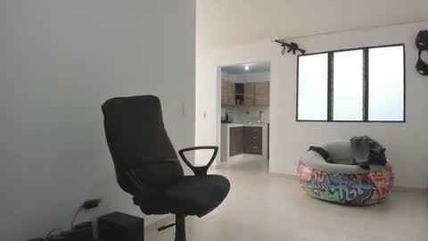 Snapshot of matheusbeard2 chatting on 12-18-24, 01:45 Matheus online show from 12-18-24, 01:45