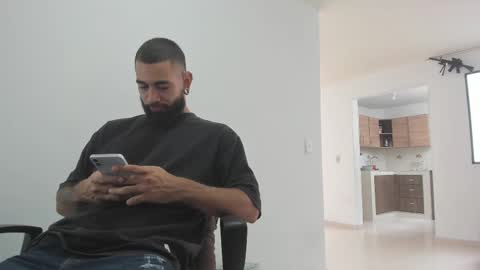 Snapshot of matheusbeard2 chatting on 03-07-25, 04:44 Matheus online show from 03-07-25, 04:44