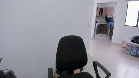 Snapshot of matheusbeard2 chatting on 09-11-25, 03:45 Matheus online show from 09-11-25, 03:45